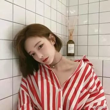 砍柴姑娘